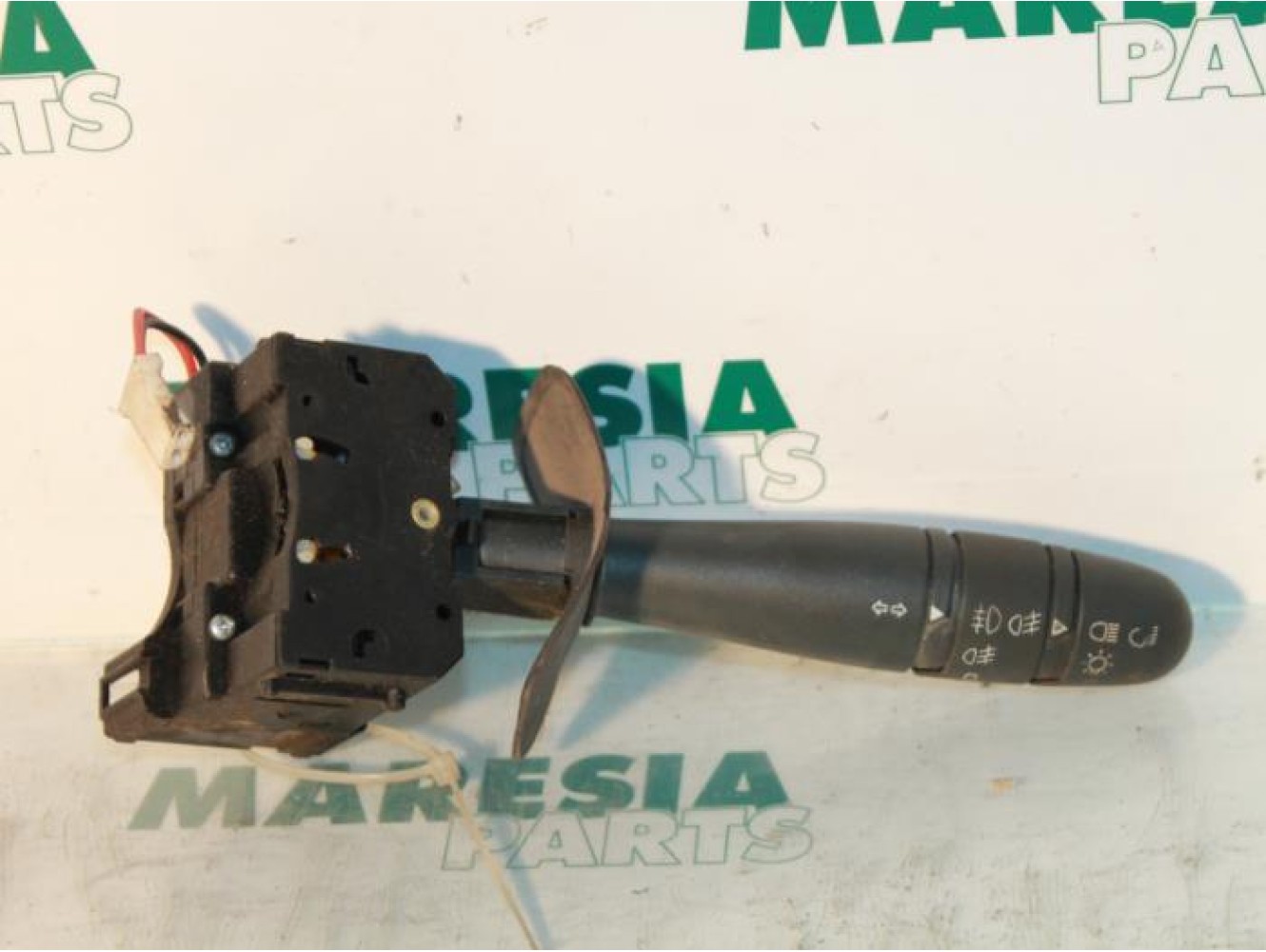 Renault - Megane - Indicator switch