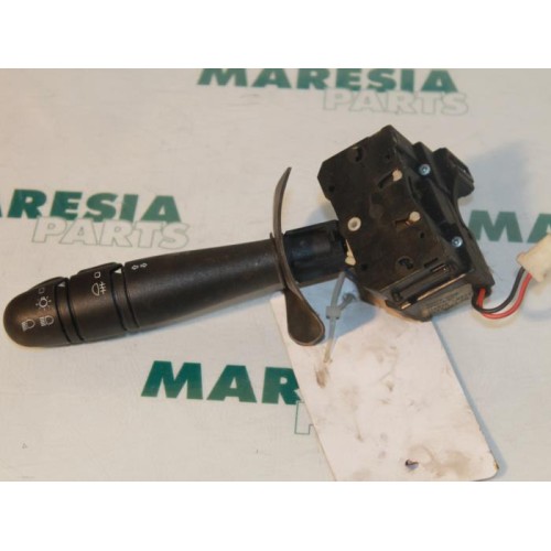 Renault - Megane - Indicator switch