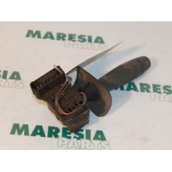 Renault - Megane - Indicator switch