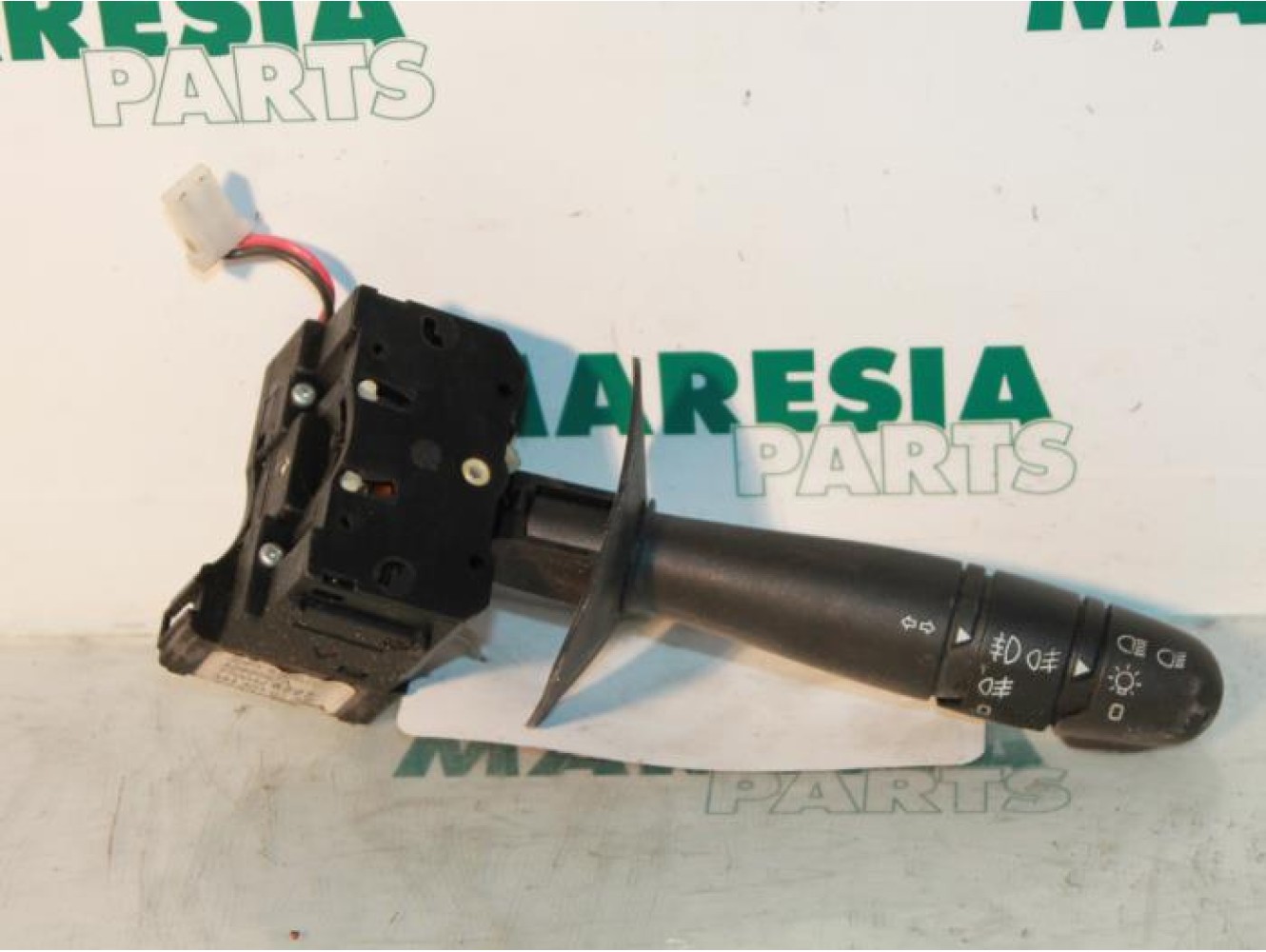 Renault - Megane - Indicator switch