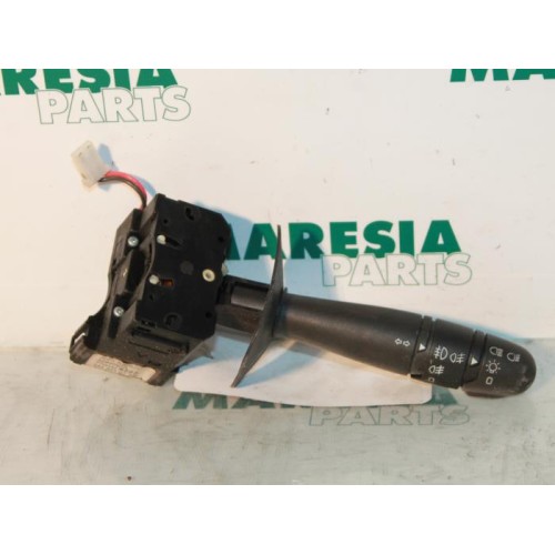 Renault - Megane - Indicator switch