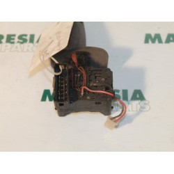 Renault - Megane - Indicator switch