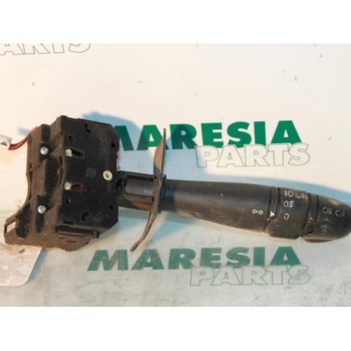 Renault - Megane - Indicator switch