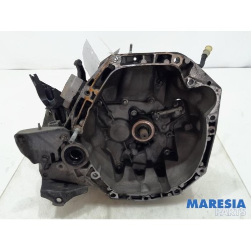 Renault - Clio - Gearbox