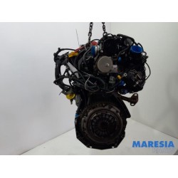 Renault - Clio - Engine