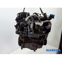 Renault - Clio - Engine