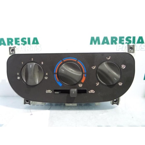 Fiat - Doblo - Panneau de commandes chauffage