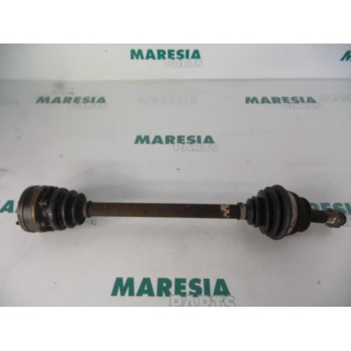 Alfa Romeo - 145/146 - Aandrijfas links-voor