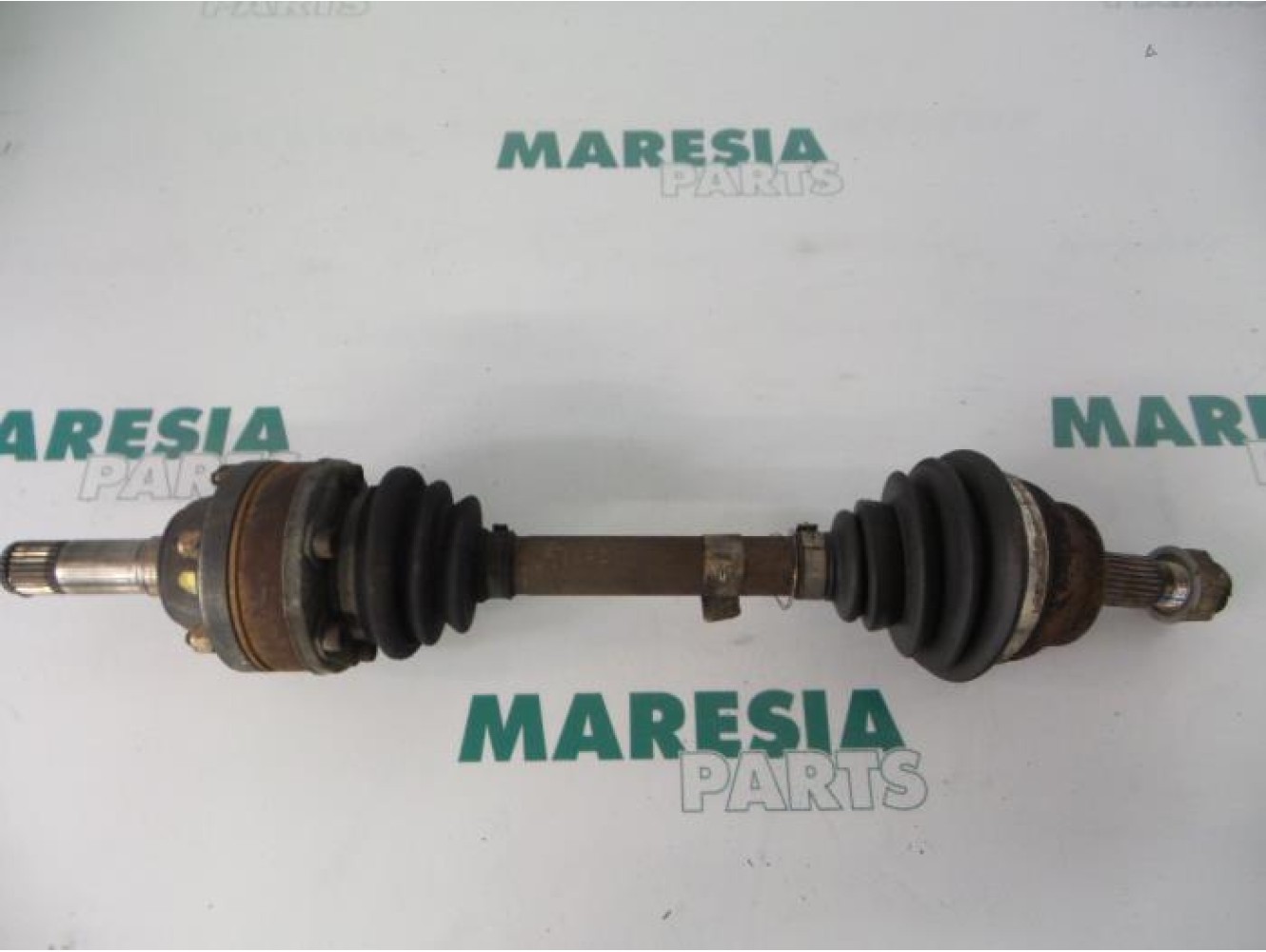 Alfa Romeo - 145/146 - Aandrijfas links-voor
