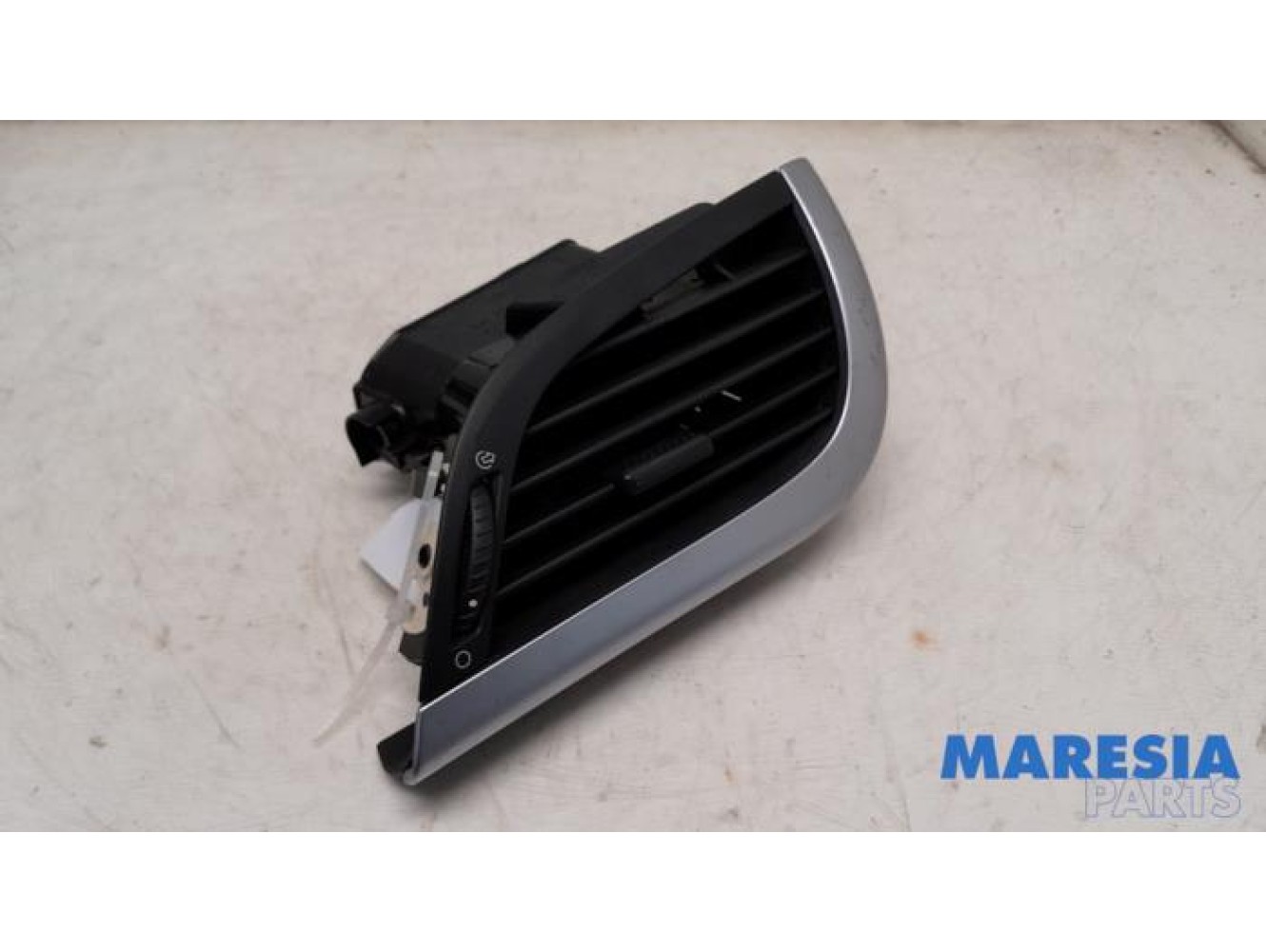 Peugeot - 207 - Dashboard vent