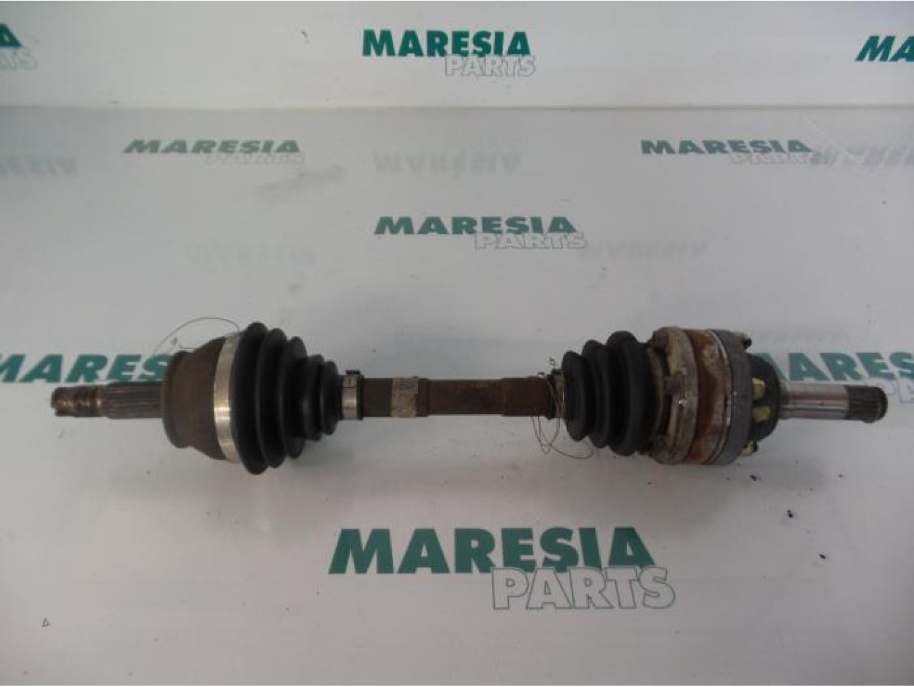 Alfa Romeo - 145/146 - Aandrijfas links-voor
