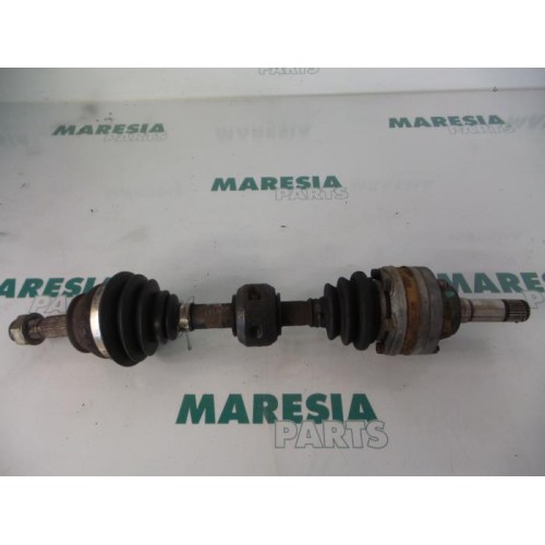 Alfa Romeo - 145/146 - Aandrijfas links-voor