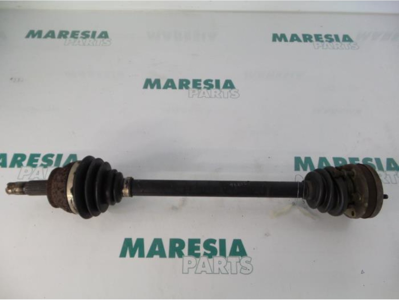Alfa Romeo - 145/146 - Aandrijfas links-voor