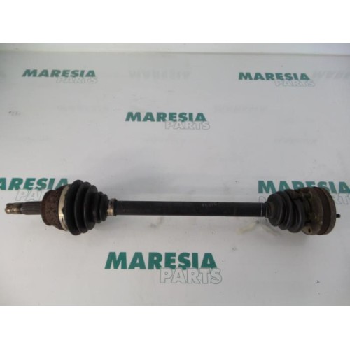 Alfa Romeo - 145/146 - Aandrijfas links-voor