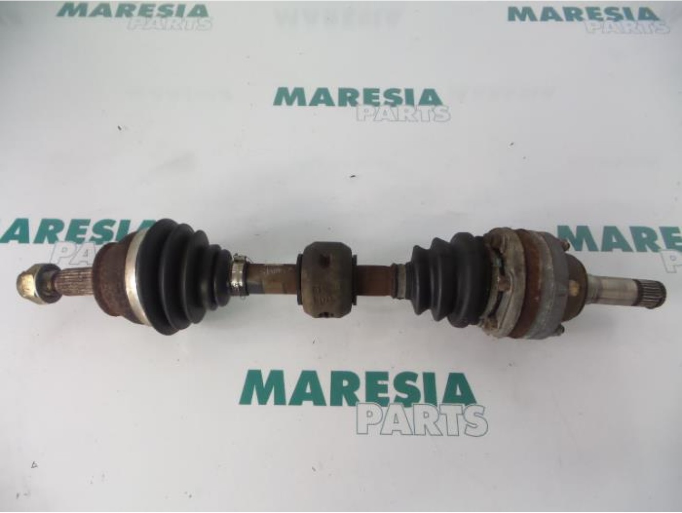Alfa Romeo - 145/146 - Aandrijfas links-voor