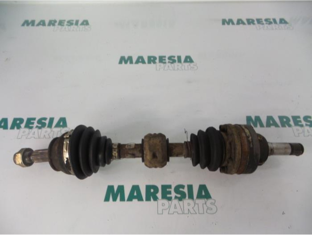 Alfa Romeo - 145/146 - Aandrijfas links-voor