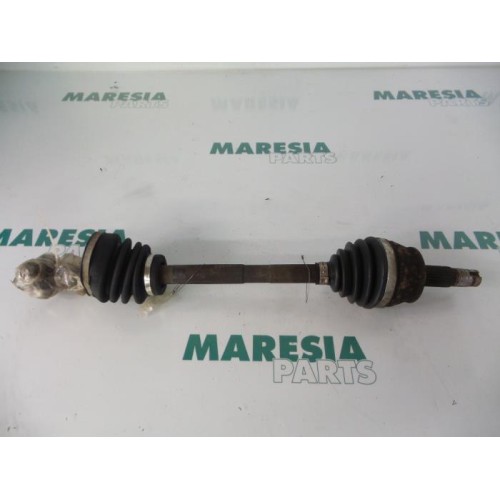 Alfa Romeo - 145/146 - Aandrijfas links-voor