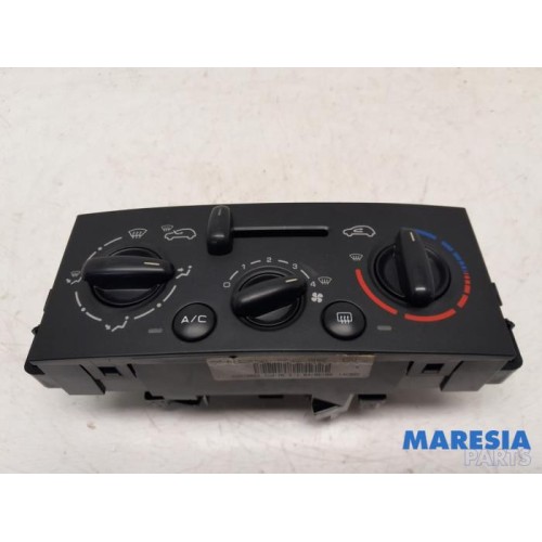 Peugeot - 207 - Heater control panel