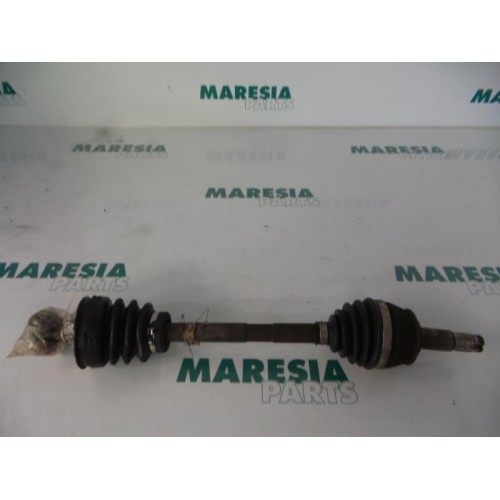 Alfa Romeo - 145/146 - Aandrijfas links-voor