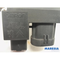 Peugeot - 207 - Cooling fan resistor