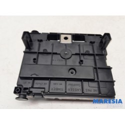Peugeot - 207 - Fuse box