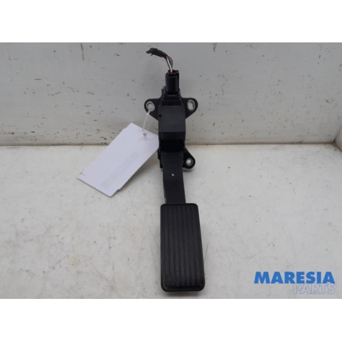 Peugeot - 107 - Gaspedaalpositie Sensor