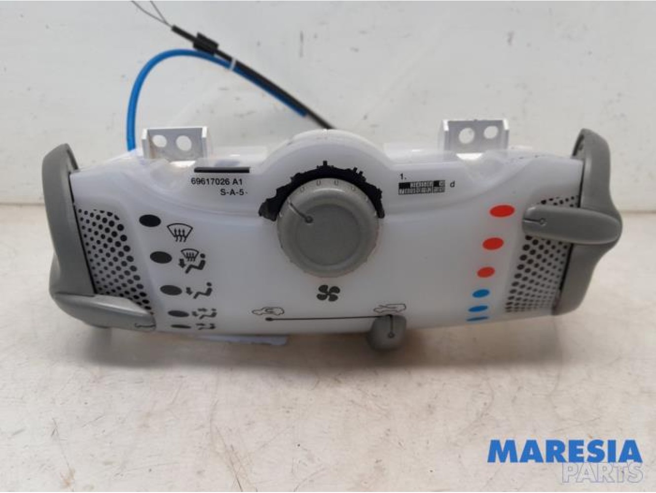 Peugeot - 107 - Heater control panel