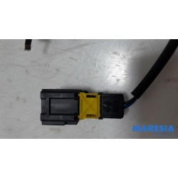 Peugeot - 207 - Convertible top position sensor