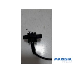 Peugeot - 207 - Convertible top position sensor