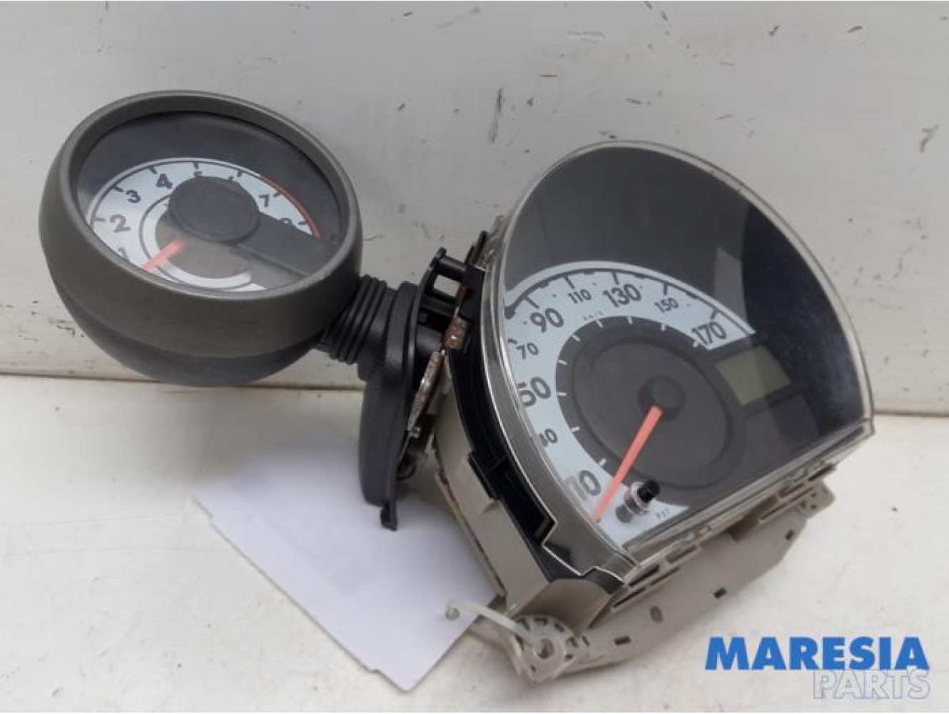 Peugeot - 107 - Instrument panel
