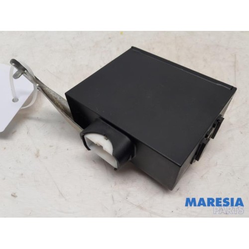 Peugeot - 107 - Central door locking module