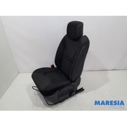 Renault - Clio - Stoel links