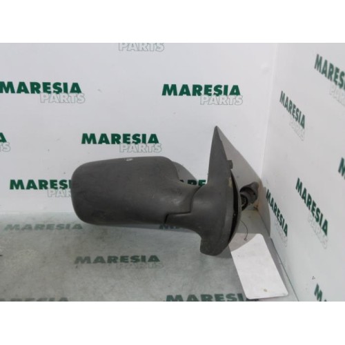 Fiat - Punto - Wing mirror, right