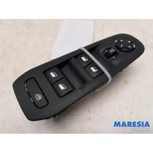 Peugeot - 308 - Multi-functional window switch