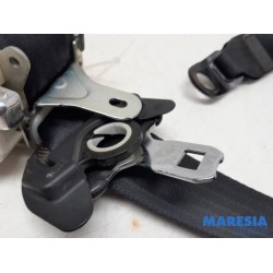Peugeot - 107 - Sicherheitsgurt rechts vorne