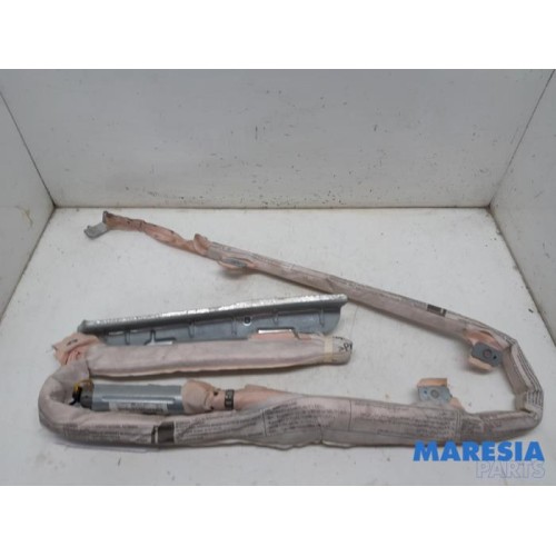 Peugeot - 107 - Airbag hemel links