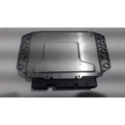 Renault - Megane Scenic - Engine management computer