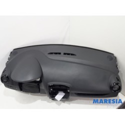 Renault - Clio - Airbag set + dashboard
