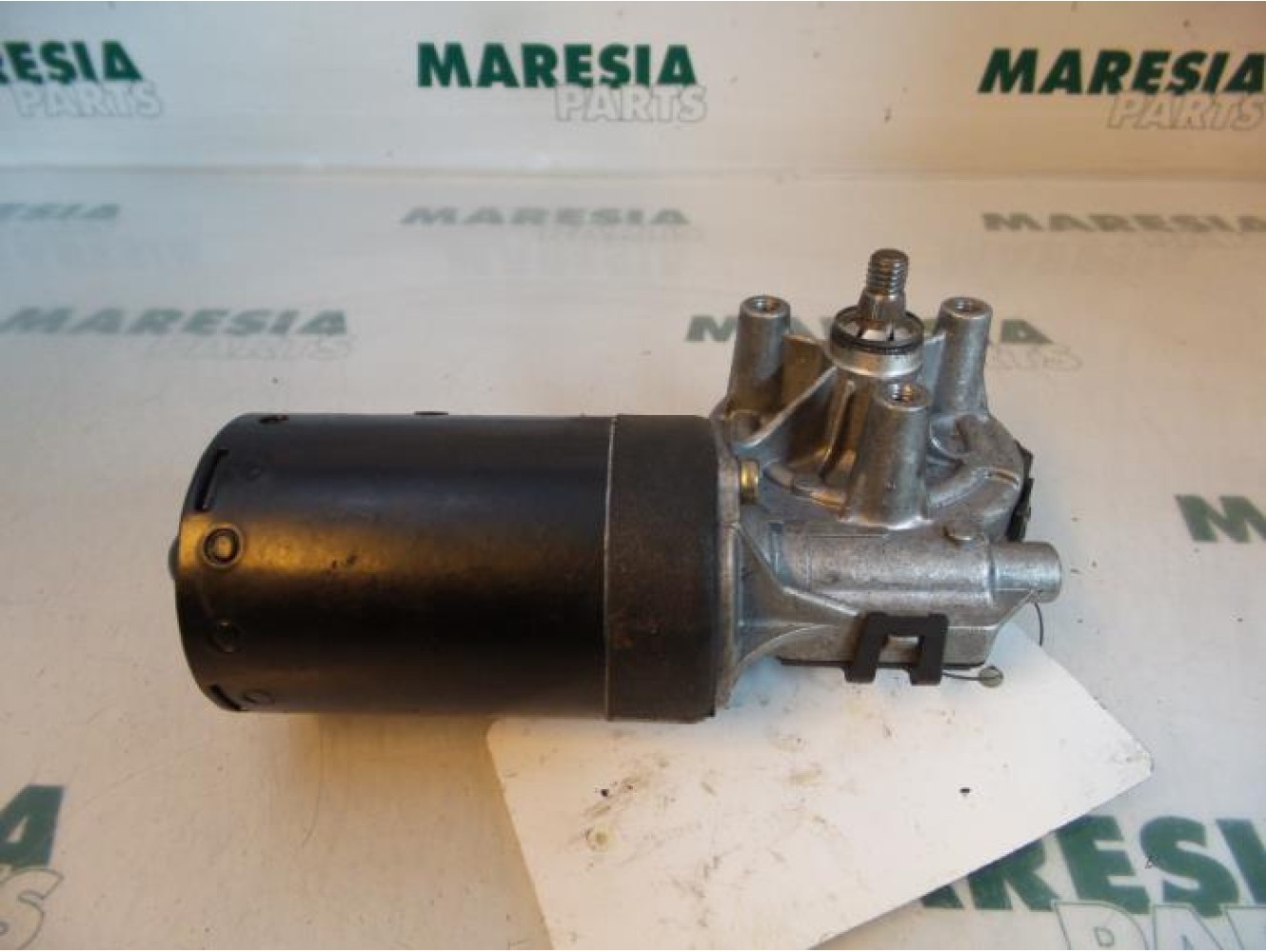 Peugeot - 206 - Front wiper motor