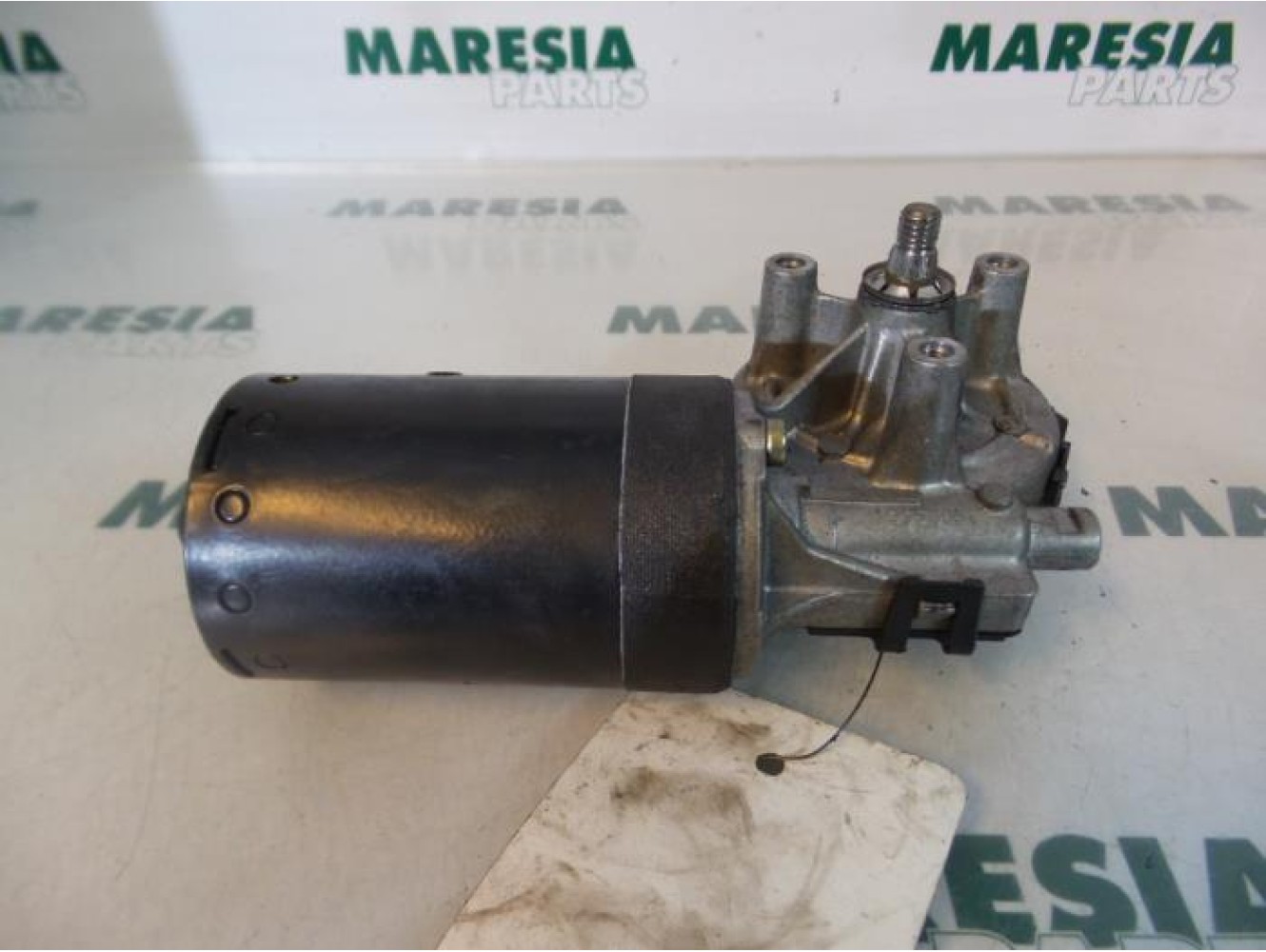 Peugeot - 206 - Front wiper motor
