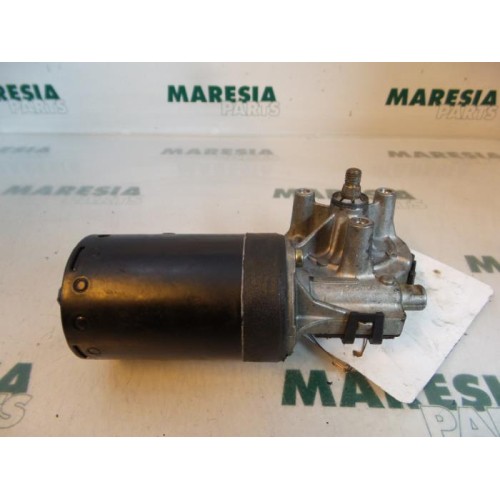 Peugeot - 206 - Front wiper motor