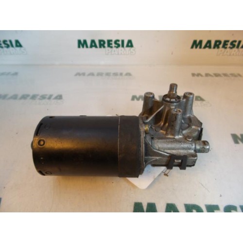 Peugeot - 206 - Front wiper motor