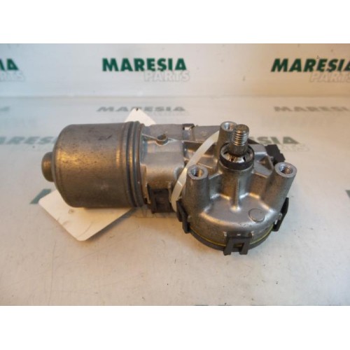 Peugeot - 206 - Front wiper motor