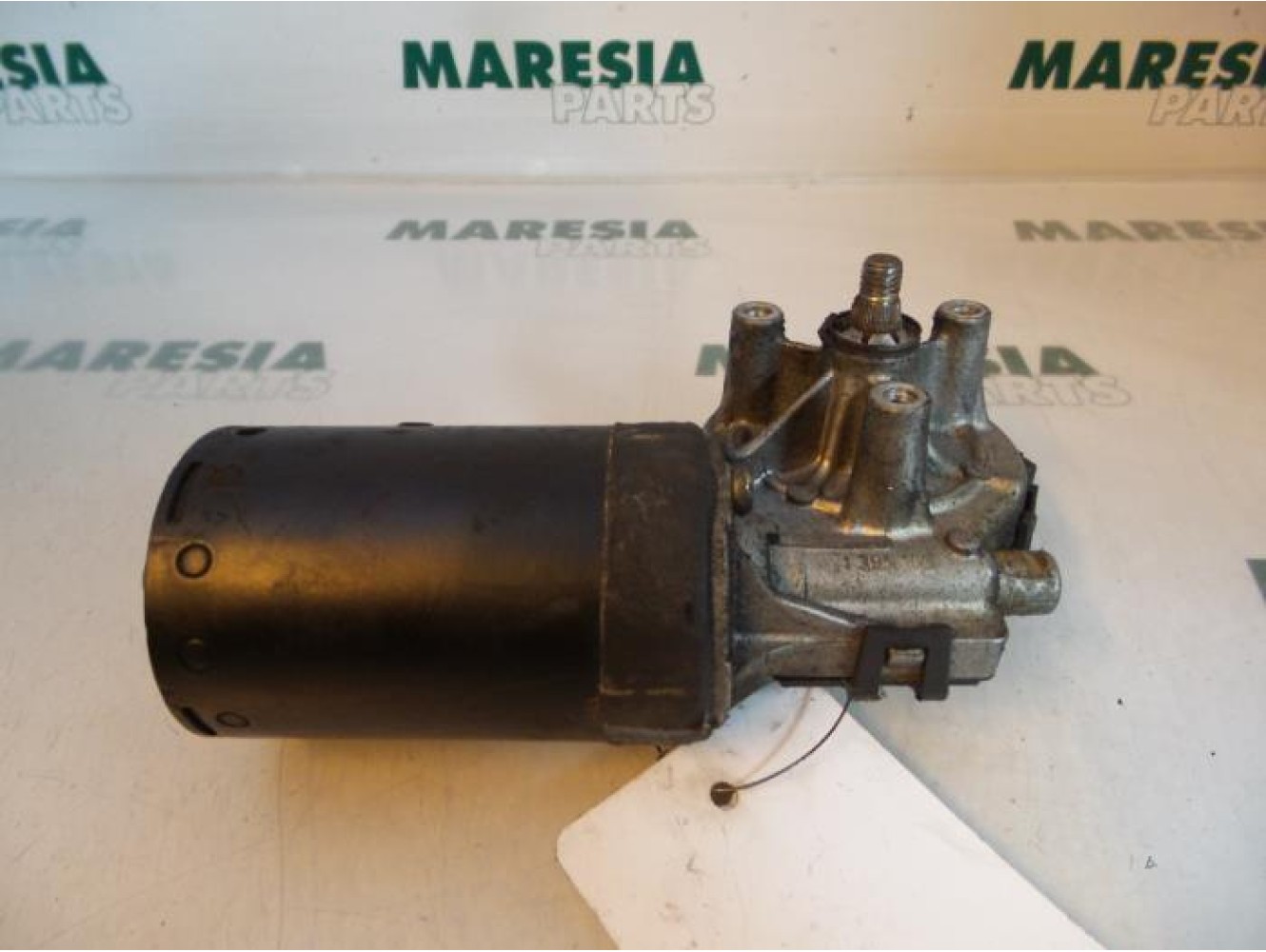 Peugeot - 206 - Front wiper motor