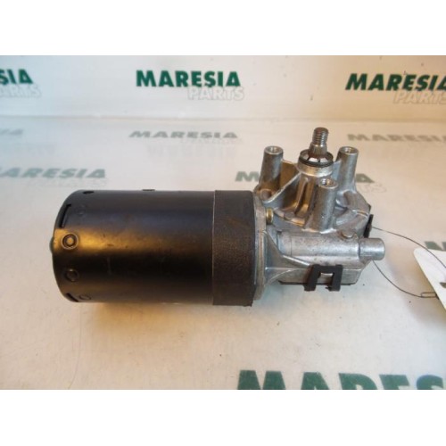 Peugeot - 206 - Front wiper motor