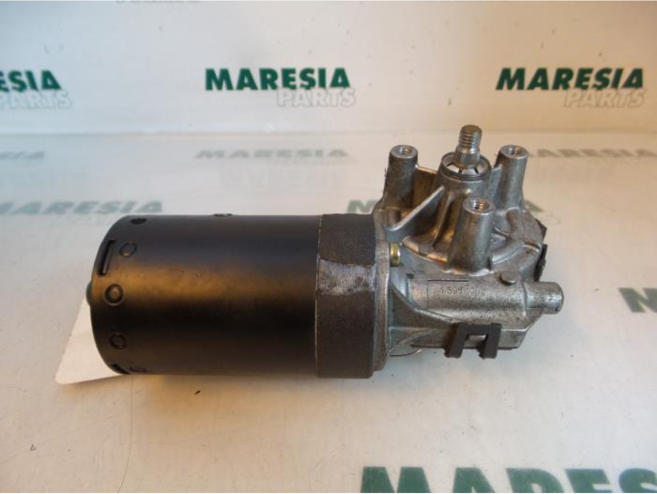 Peugeot - 206 - Front wiper motor