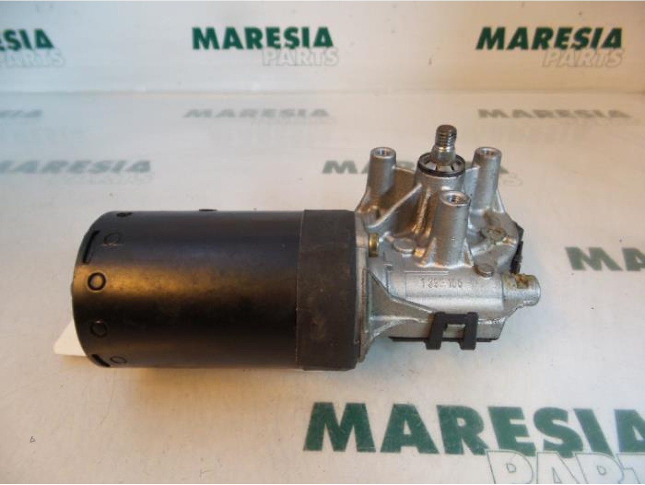 Peugeot - 206 - Front wiper motor