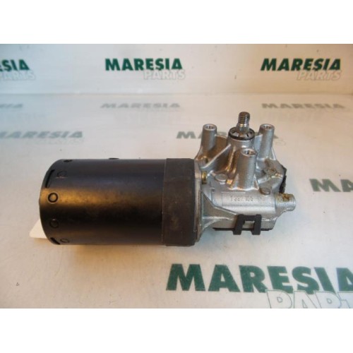 Peugeot - 206 - Front wiper motor