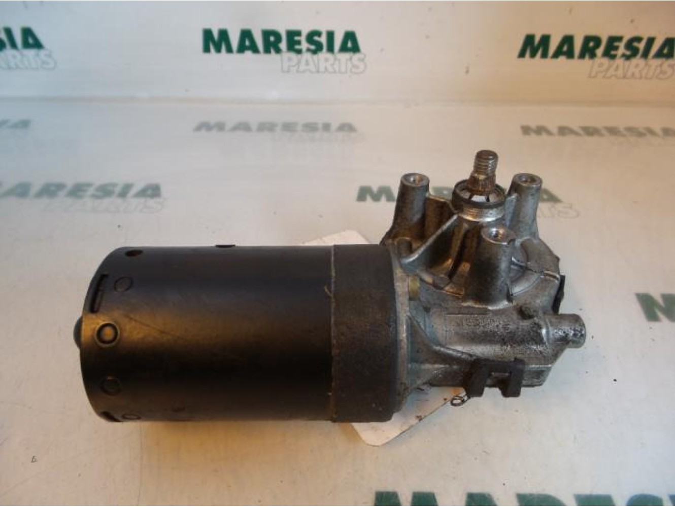 Peugeot - 206 - Front wiper motor