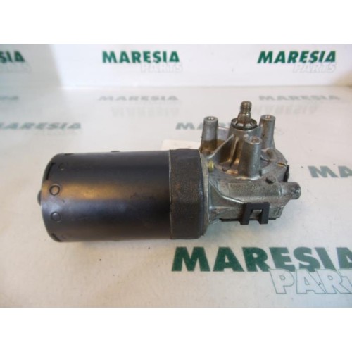 Peugeot - 206 - Front wiper motor